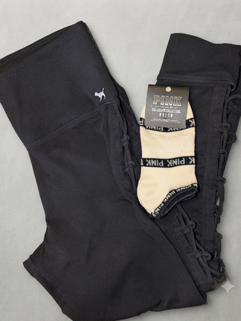 PINK Victoria's Secret Black Logo Leggings with NWT Socks